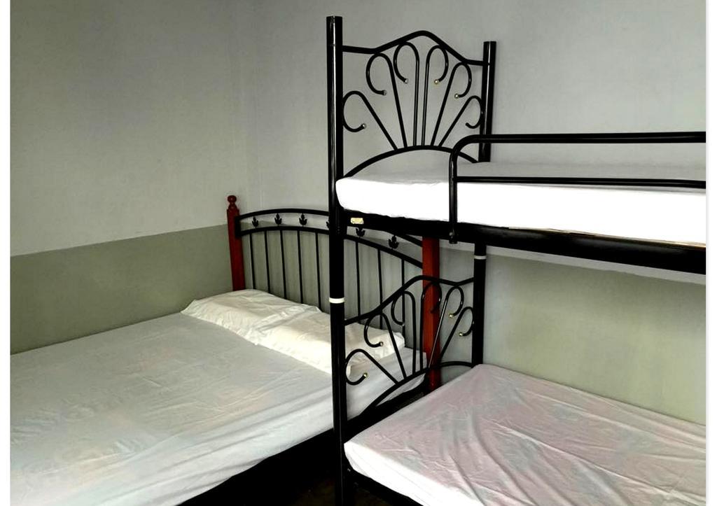 The Original Backpackers Travellers Inn Kuala Lumpur Quarto foto